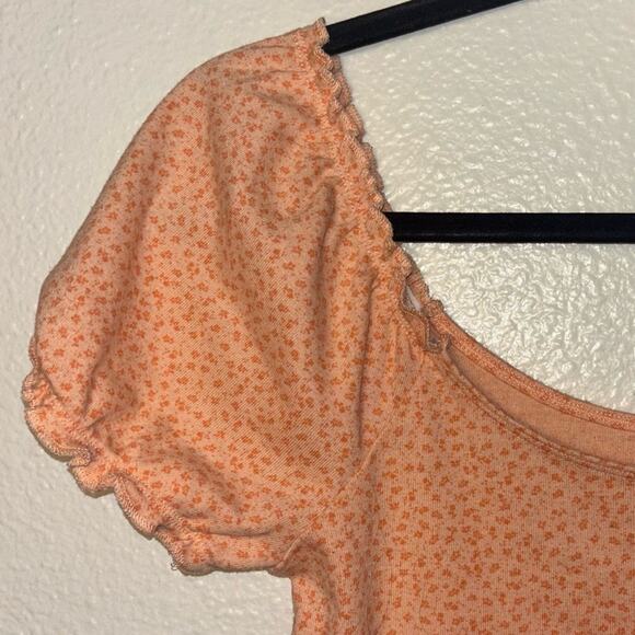 American Eagle Orange Floral Top woman's size small off the shoulder - Picture 13 of 16